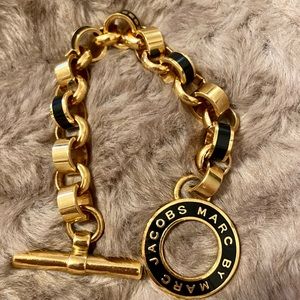 Marc by Marc Jacobs - Link Bracelet in black and gold